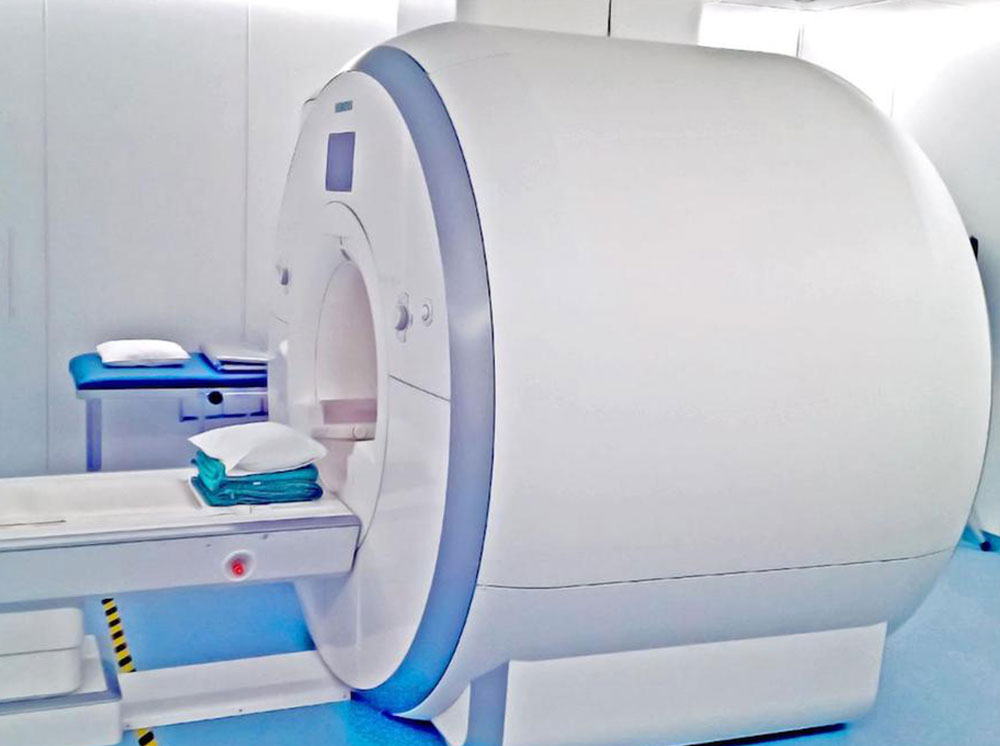 Magnetic resonance imaging machine